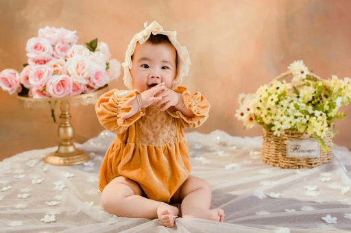 阿拉尔如何借助怀孕丰胸